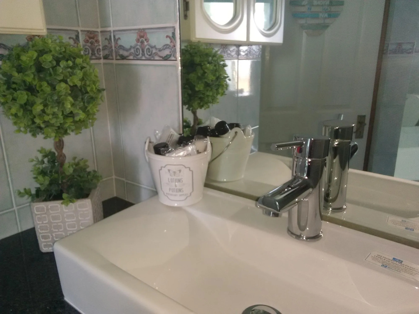 Brenton On Rocks Luxury Guest House