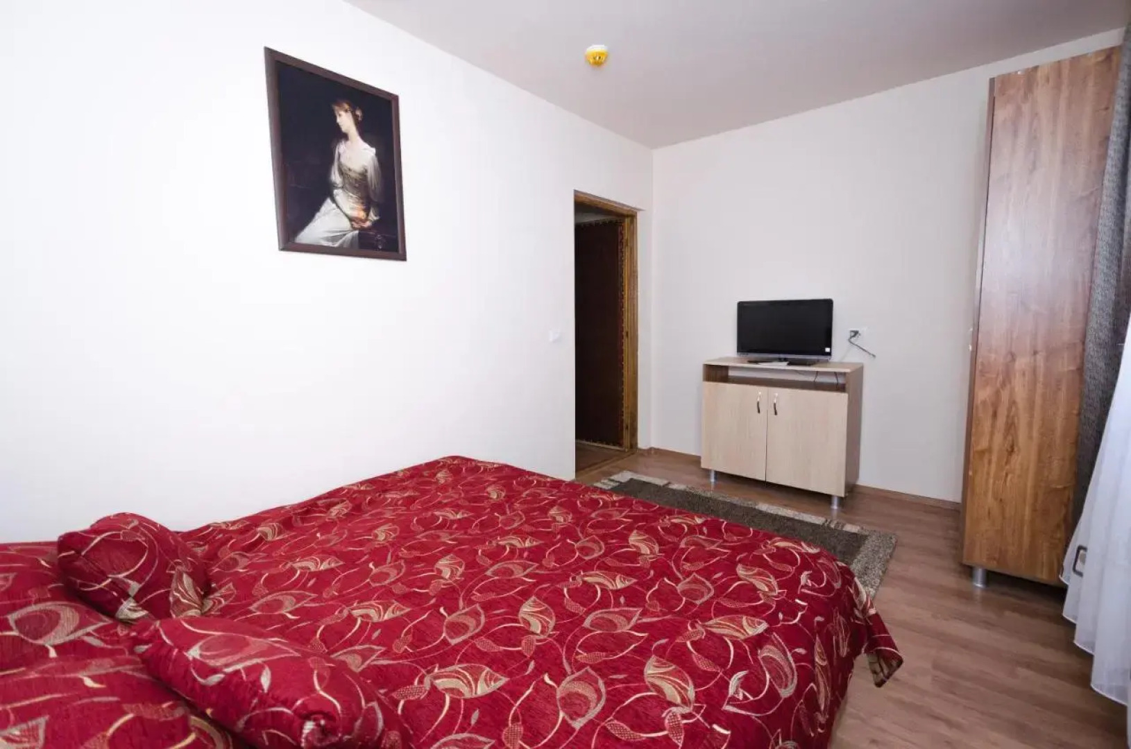Camere-Apartament Steyna
