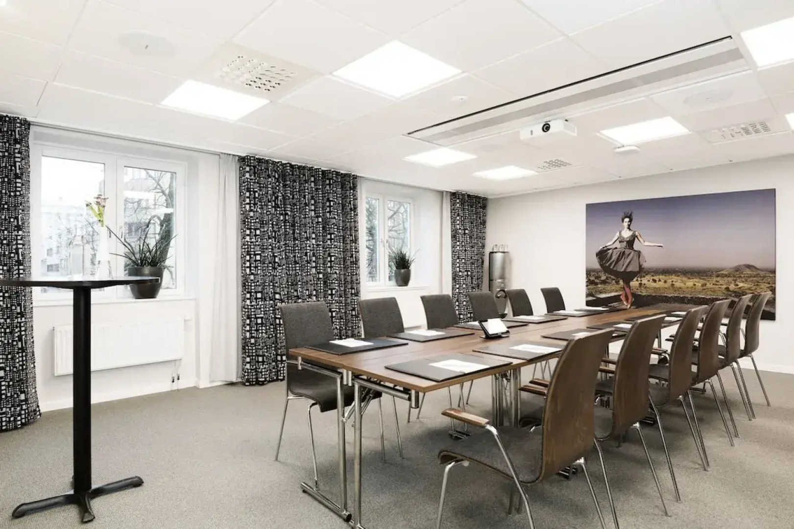 Elite Park Avenue Hotel