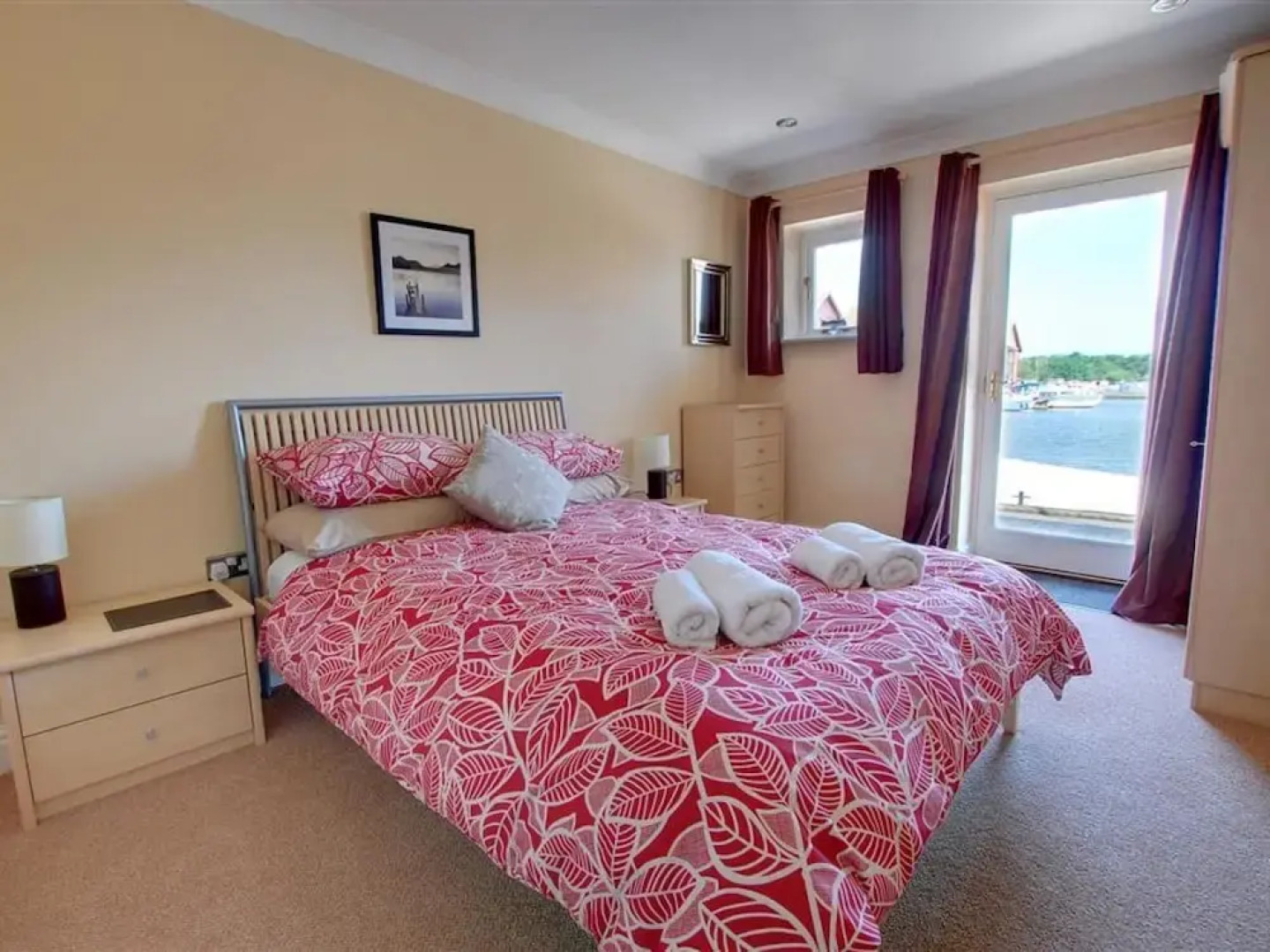 Holiday Residence on the Water With Docking Space for two Boats