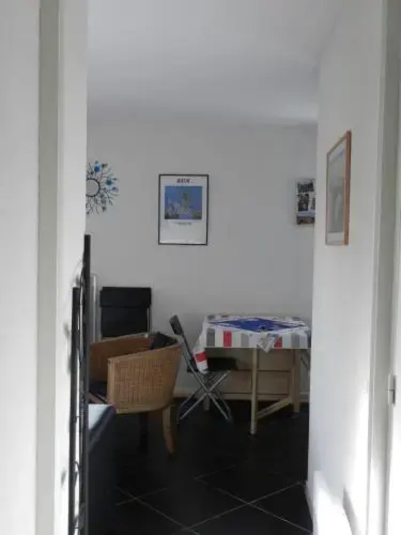 appartement proche mer avec jardin ensoleillé