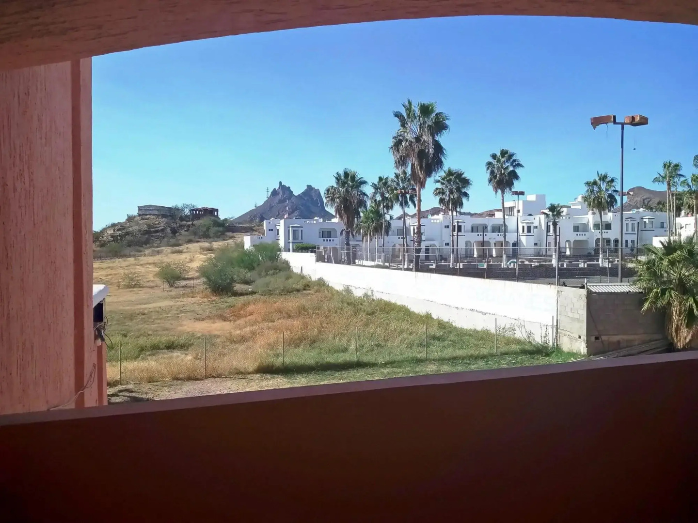 Los Jitos Hotel & Suites