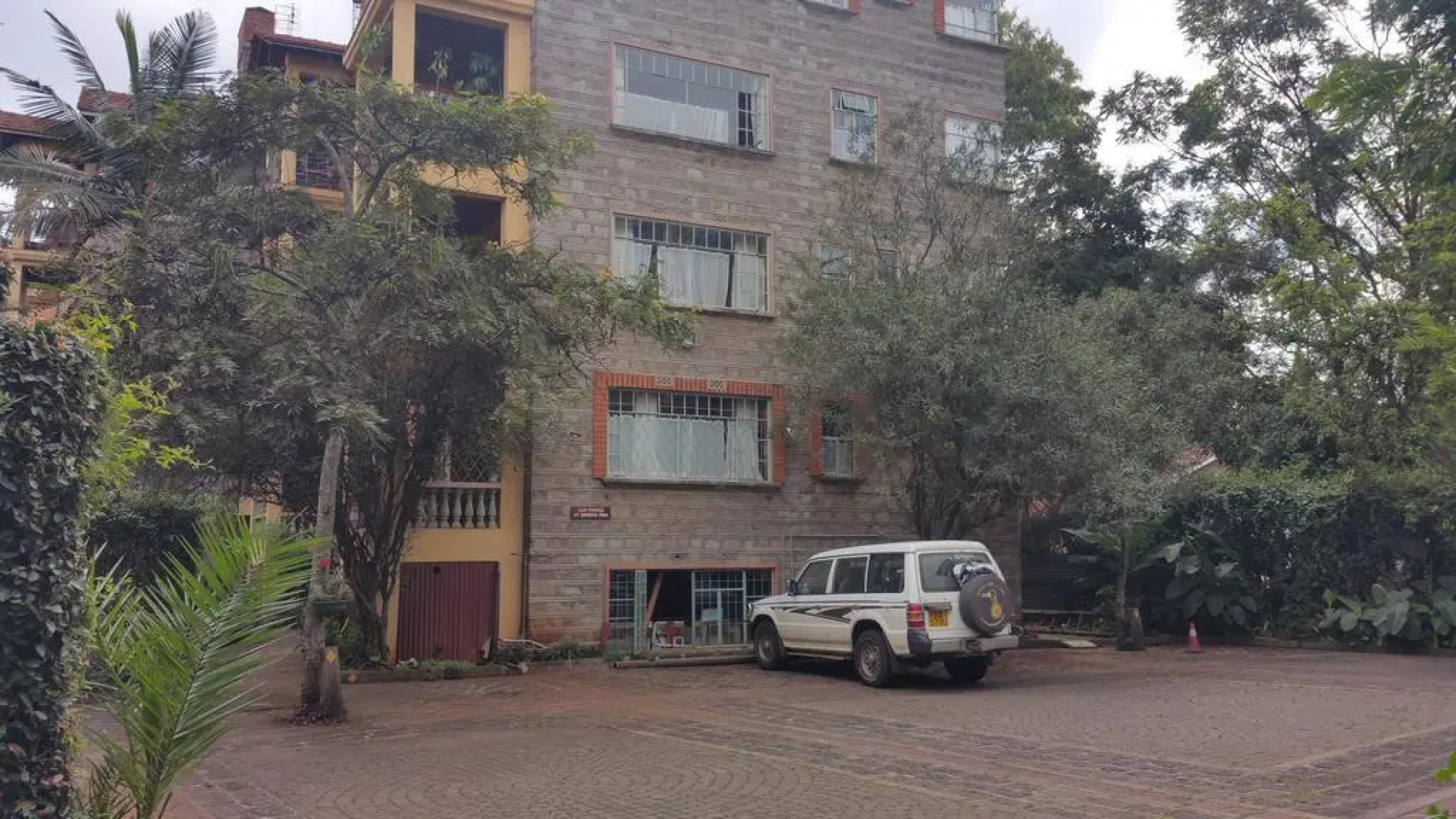 Woodmere Serviced Apartments