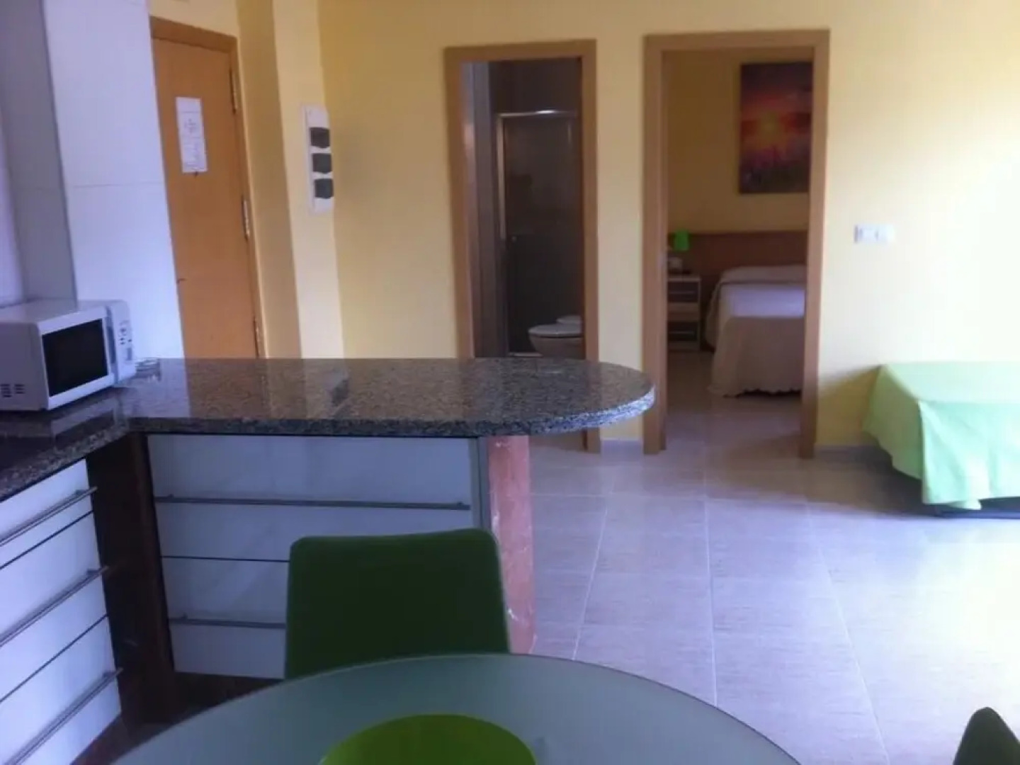 Double Apartment - 2 Single Beds 3