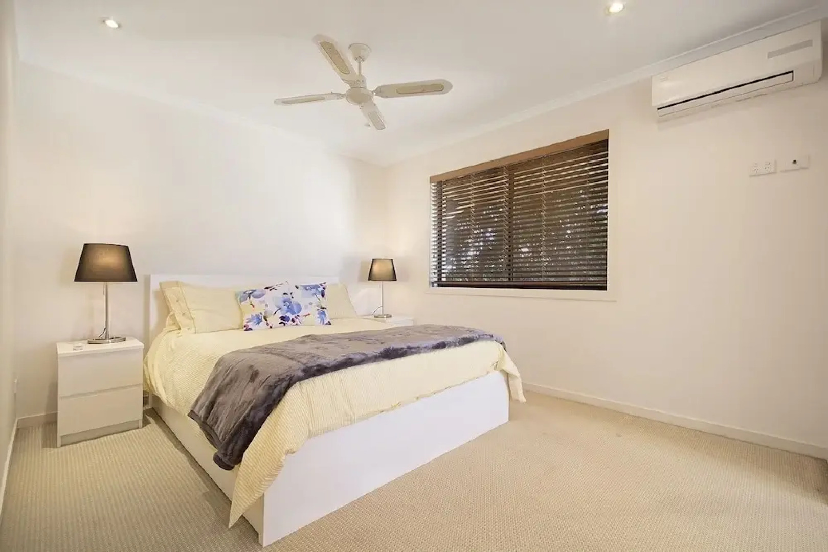 Minutes Walk to Peregian Beach and Surf! - Unit 1/28 Pelican Street