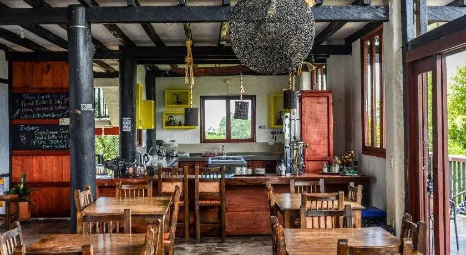 Coffee Tree Boutique Hostel