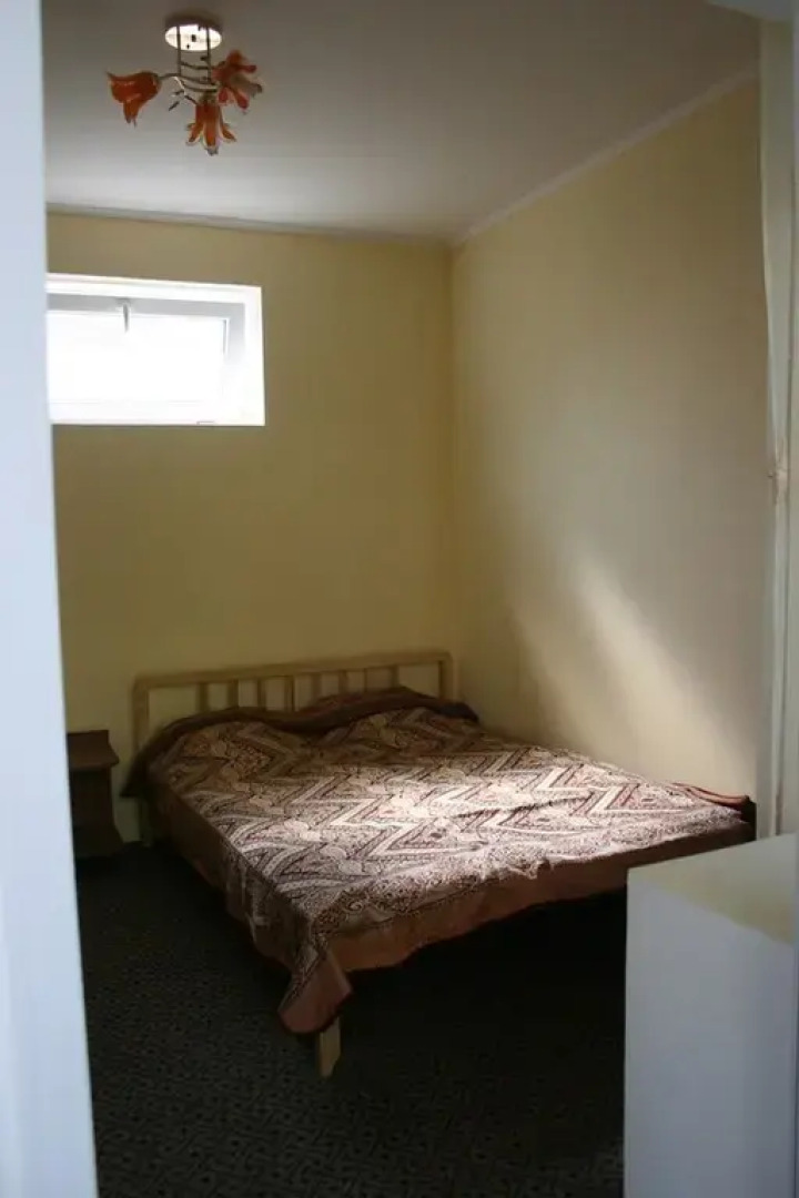 Изумрудный