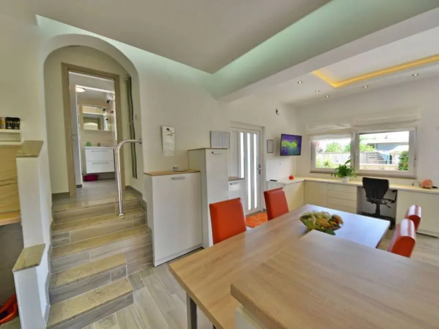 Koalas Nest Home & Apartments