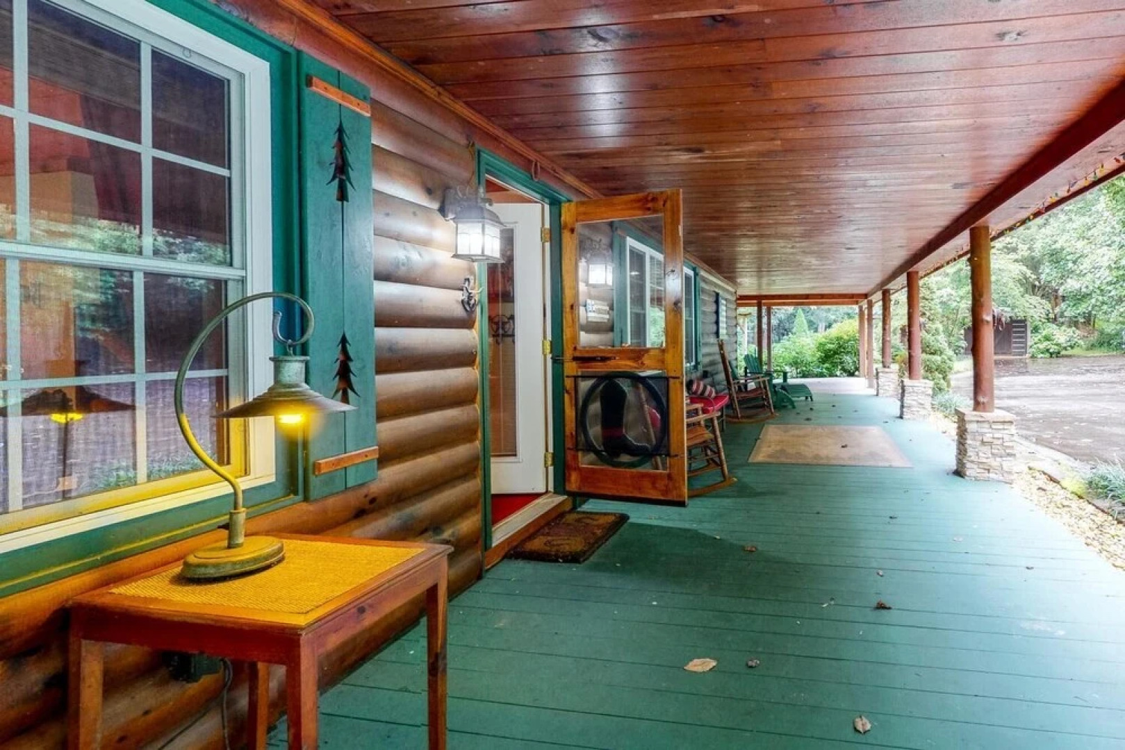 Cowboy Cabin on Stanley Creek
