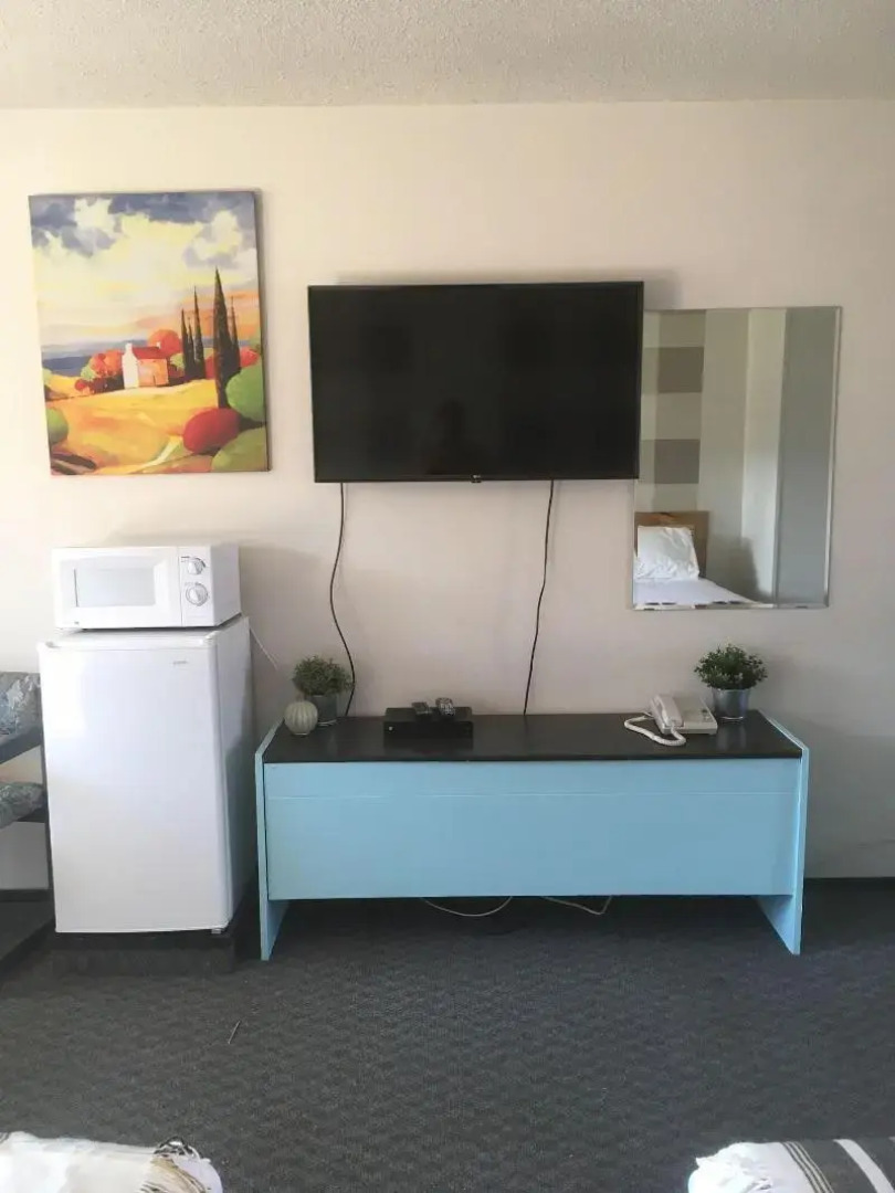 Christina Lake Village