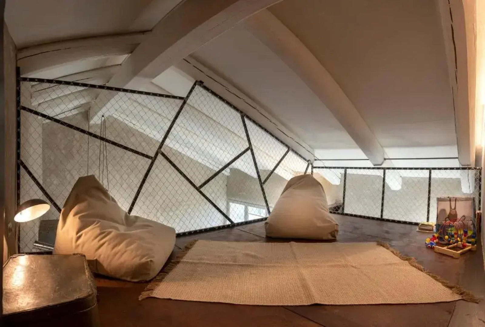 ROSTAGNI 1834 apt in villa with pool in the Barolo region