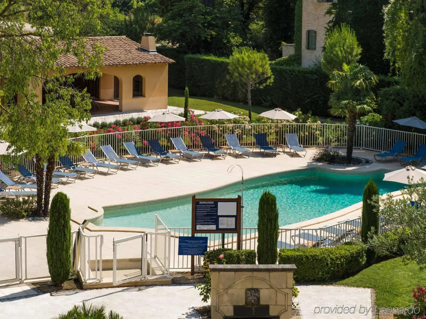 Hotel Novotel Aix en Provence Pont de l'Arc Fenouillères