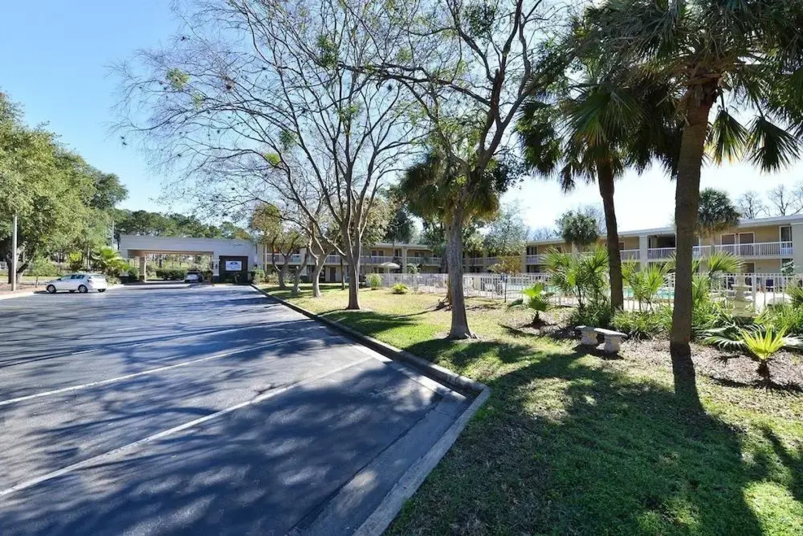 Clarion Inn & Conference Center