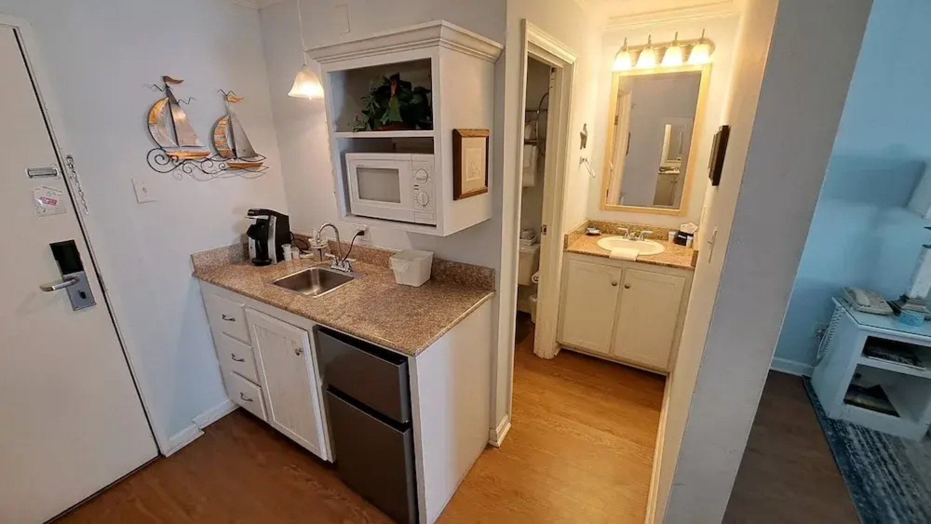 Saint Simons Inn by the Lighthouse