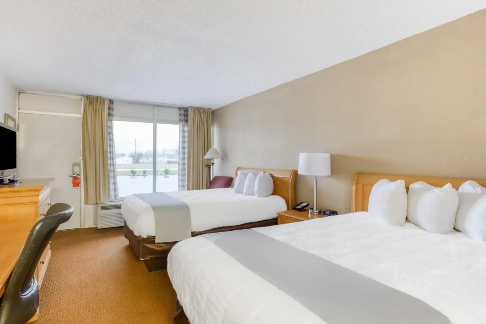 OYO Townhouse Owensboro West