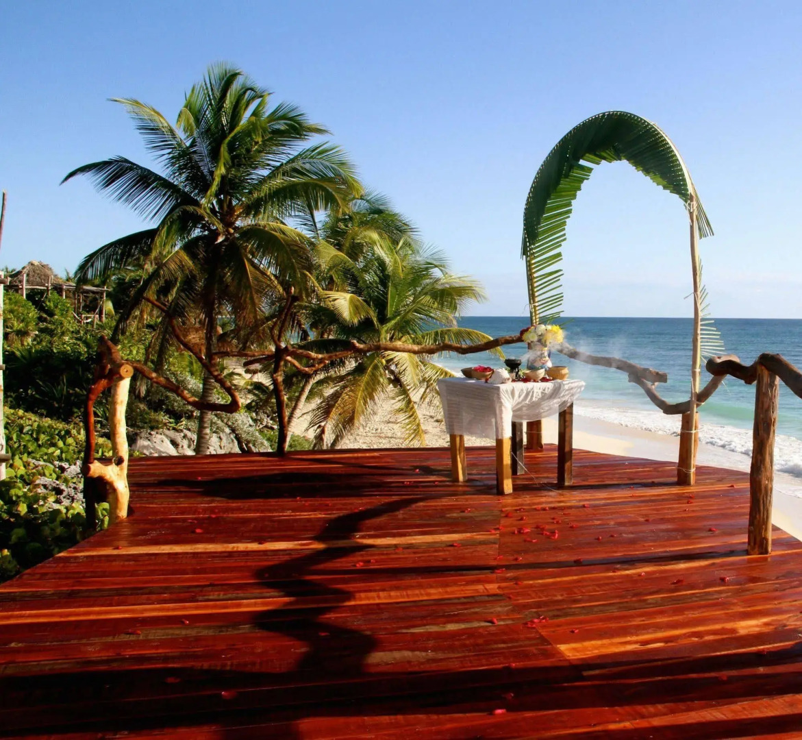 Azulik - Adults Only