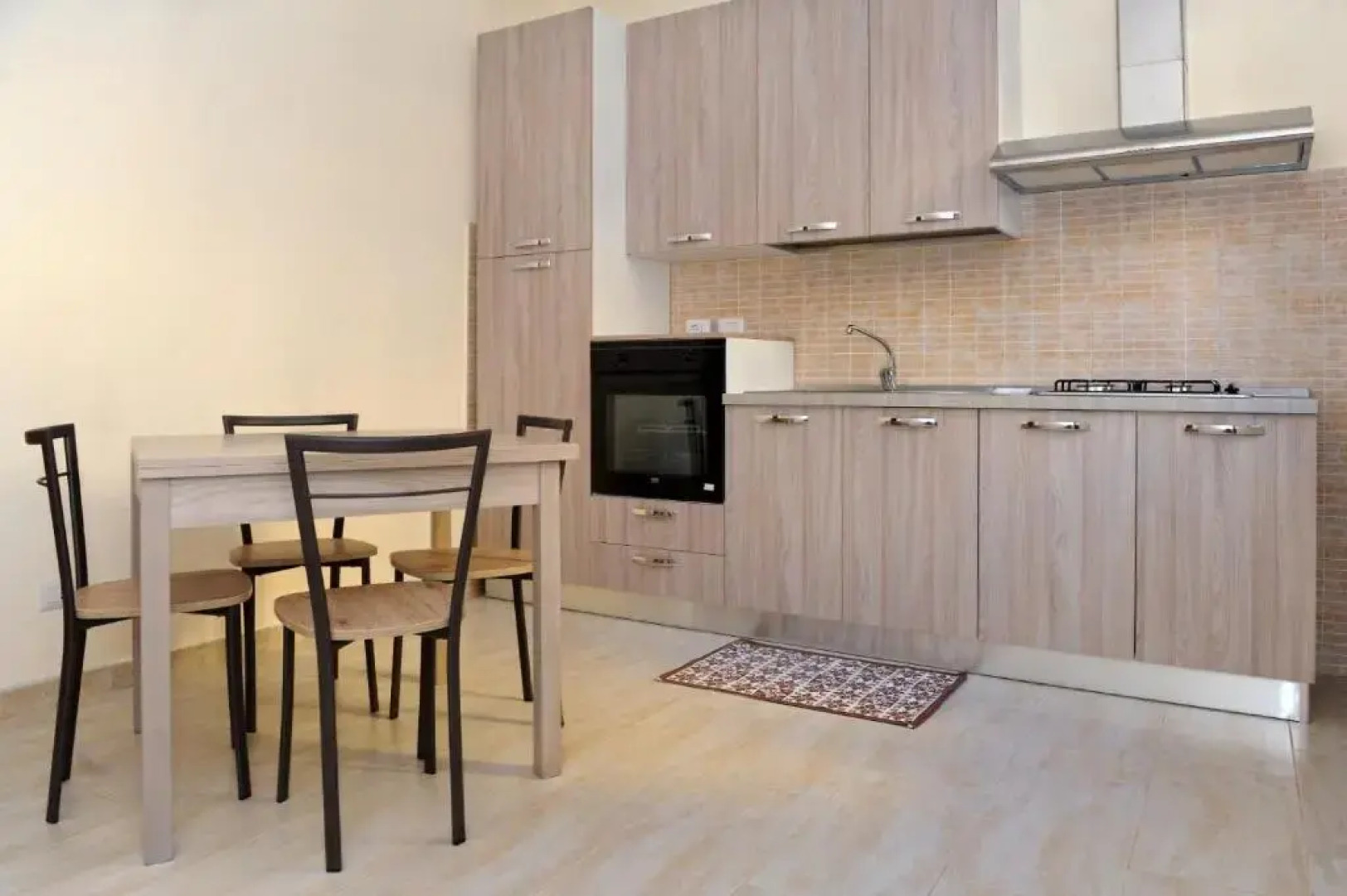 Casa del Melograno 42