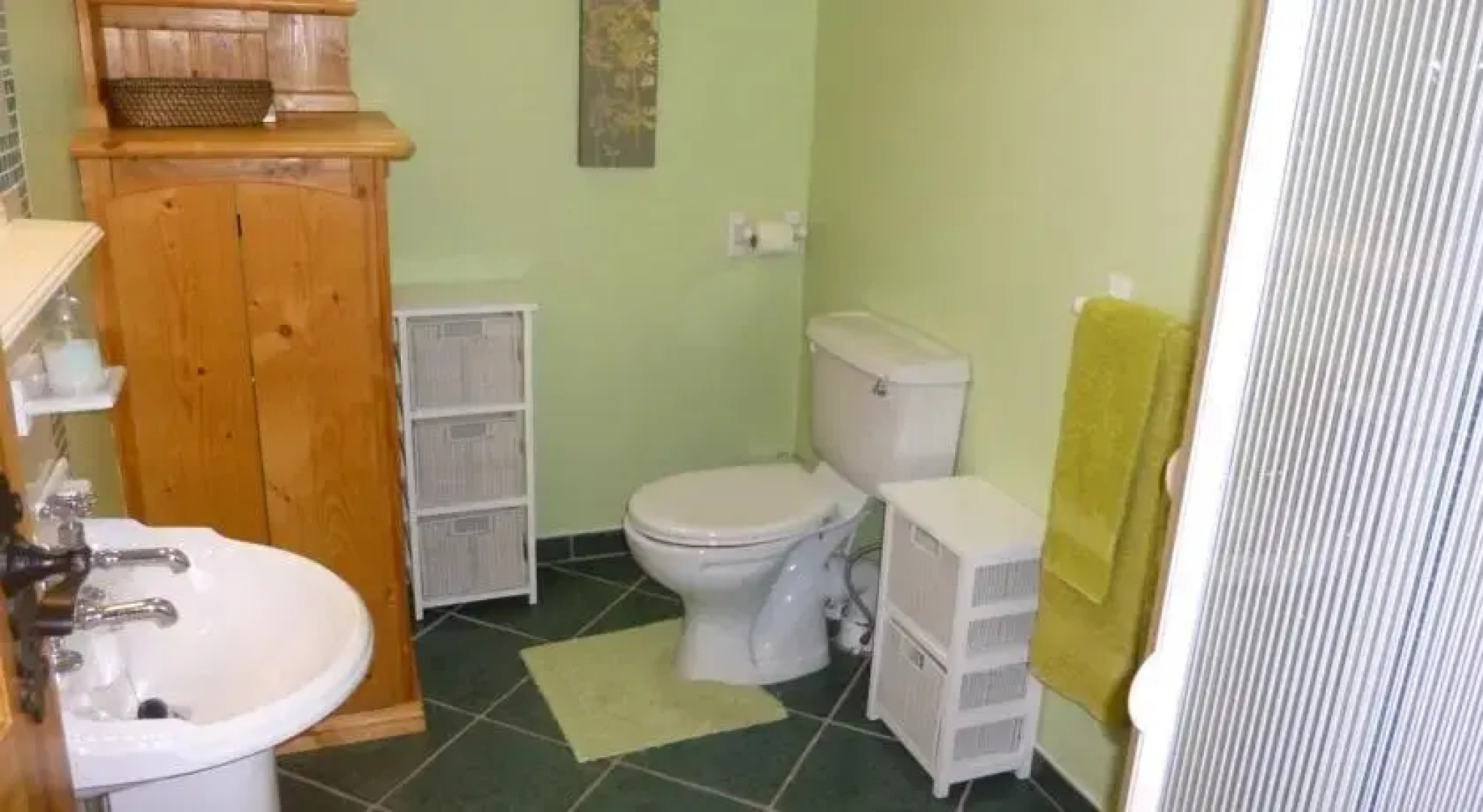 Belan Lodge - Courtyard Accommodation,"The Ernest Henry"