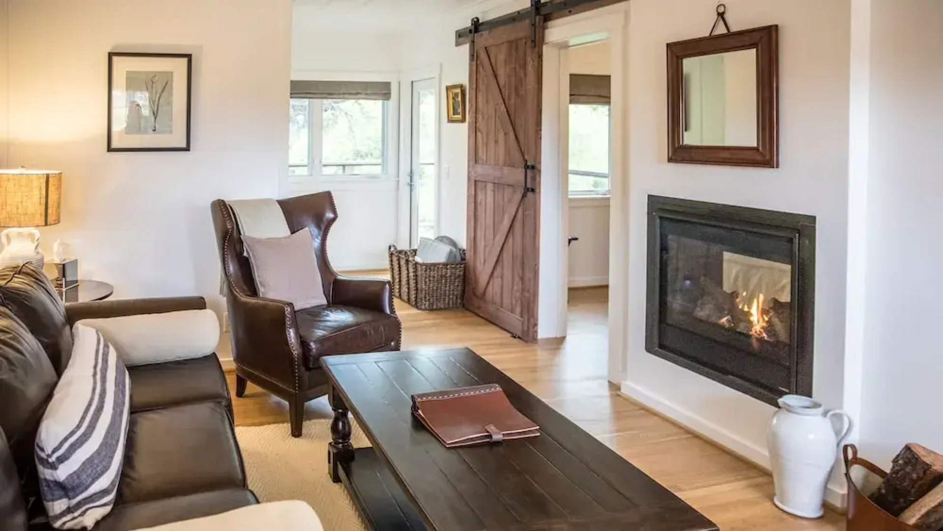 The Harbor House Inn