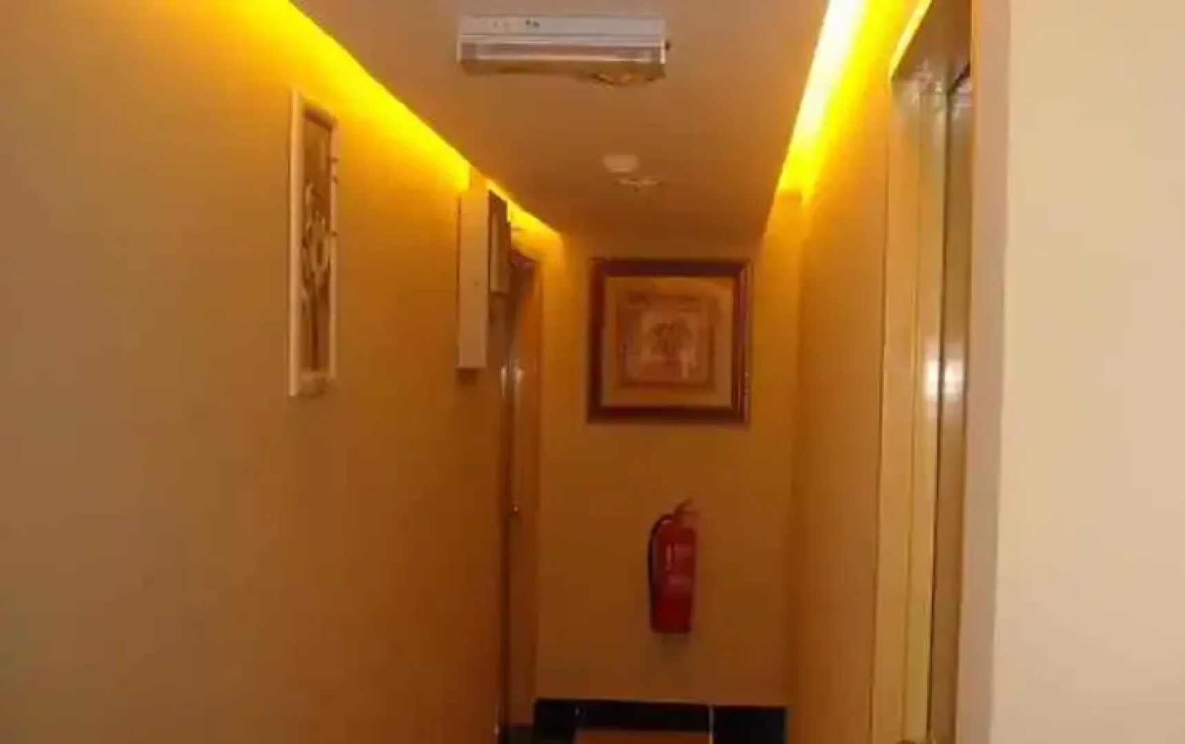 New Wave Hotel Nilai H-2