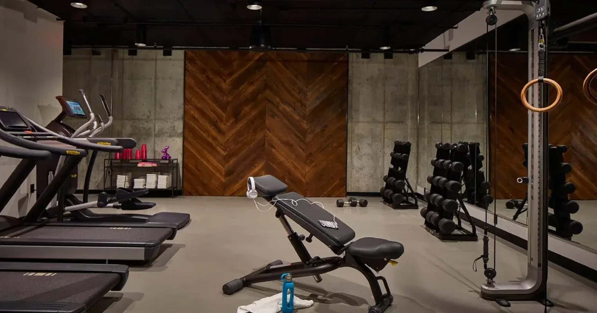 MOXY Minneapolis Uptown