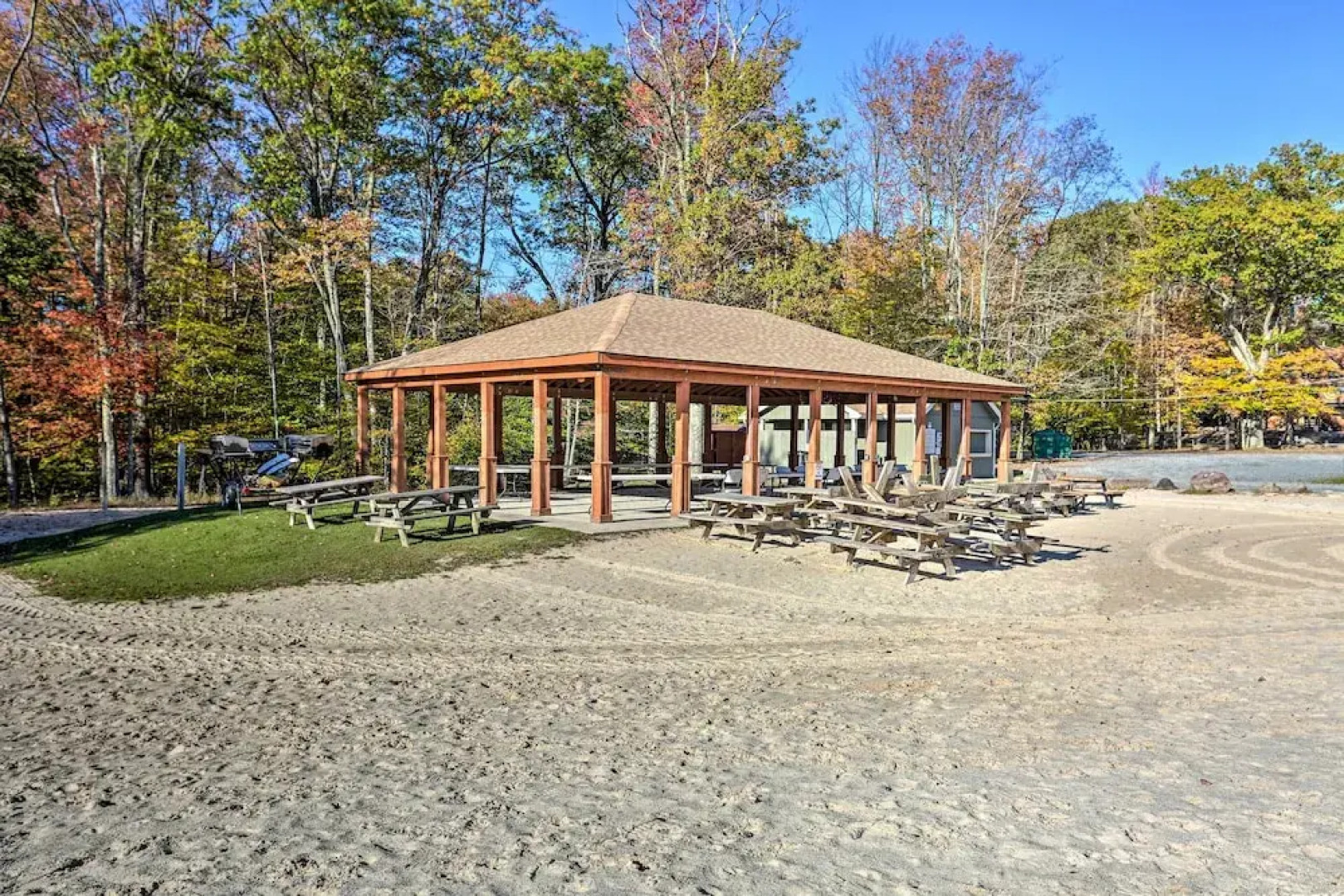 1 Block to Lake: Poconos Getaway w/ Fire Pit!