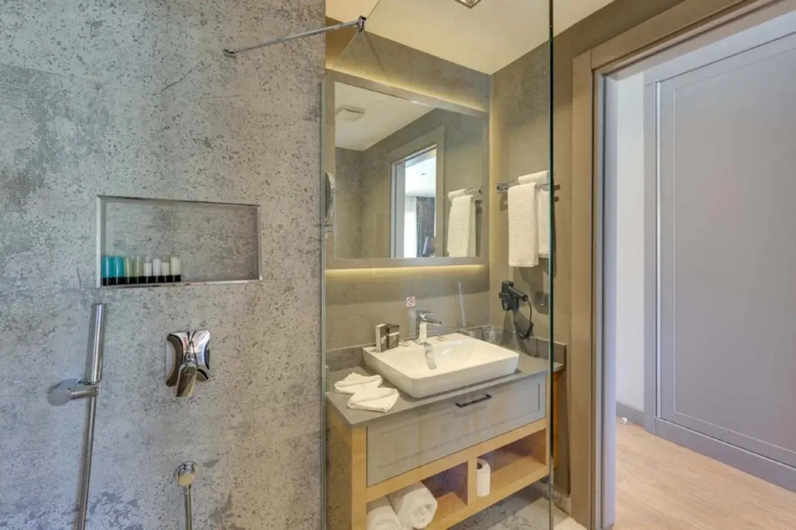 Celeste Bella Luxury Hotel & Spa