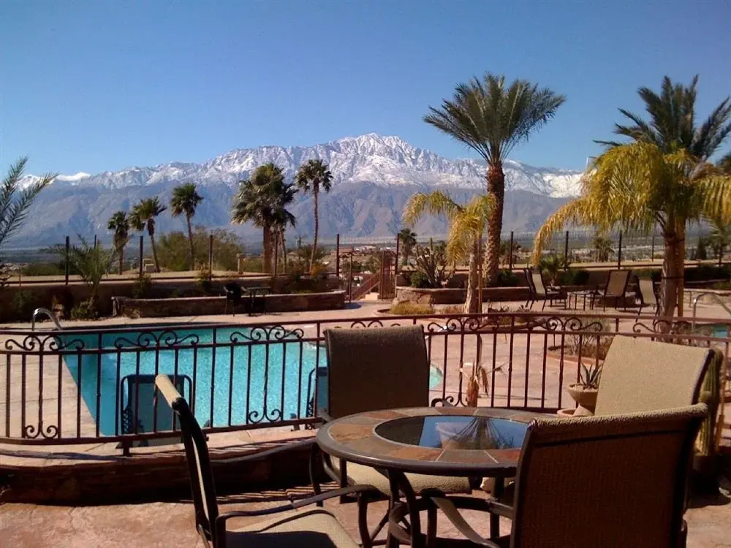 Bella Monte Hot Springs Resort