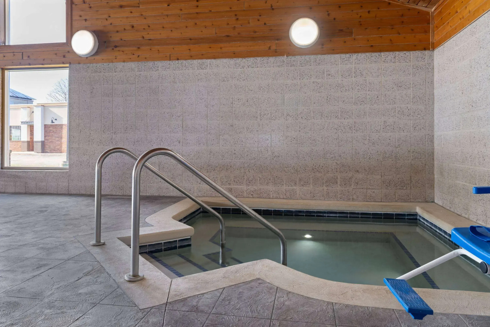 AmericInn by Wyndham Beaver Dam