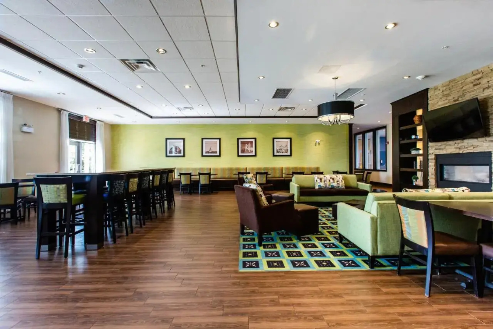 Holiday Inn Express & Suites Spruce Grove Stony Plain