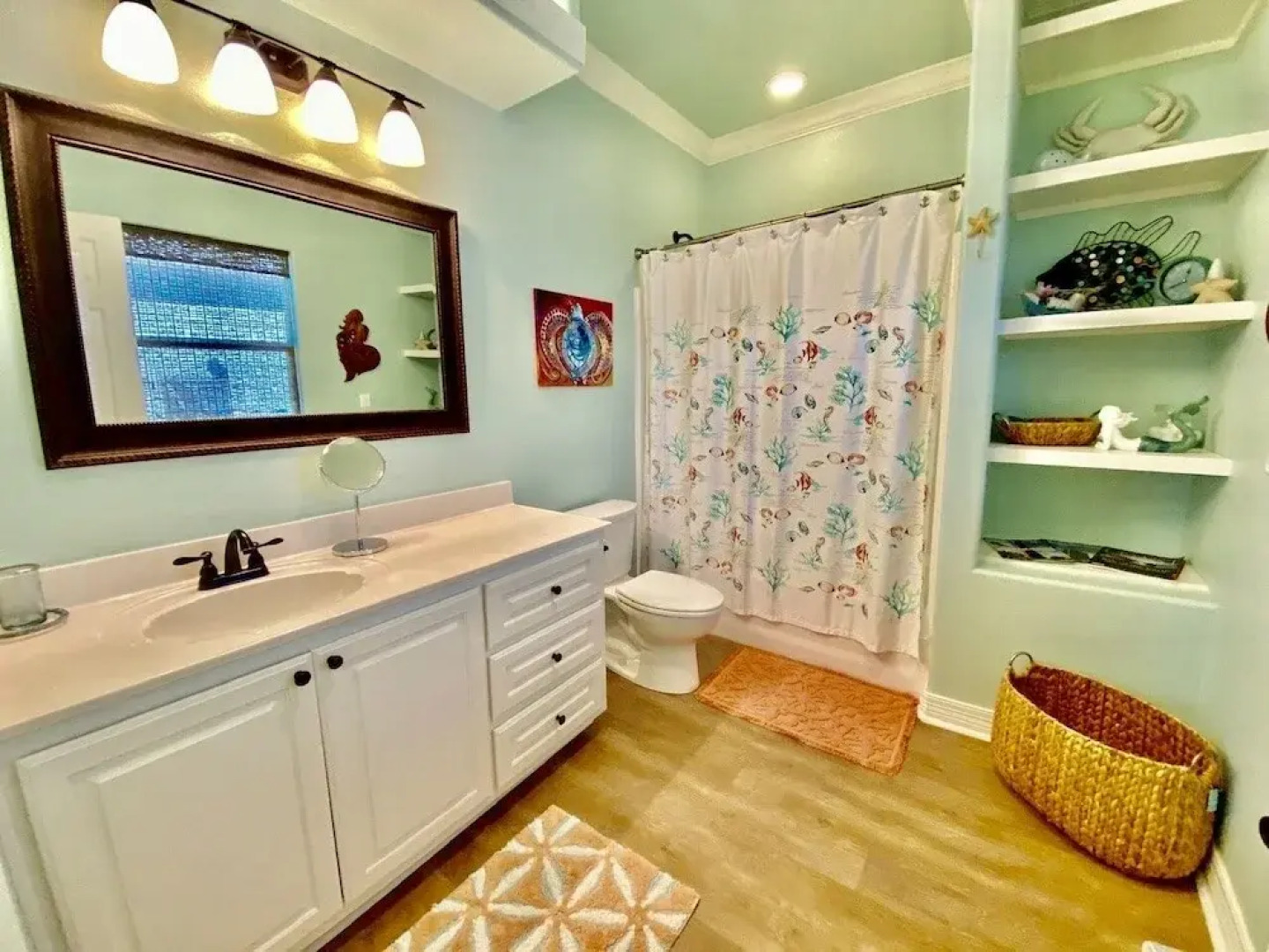 Sea Biscuits & Gravy - 3 Br Home