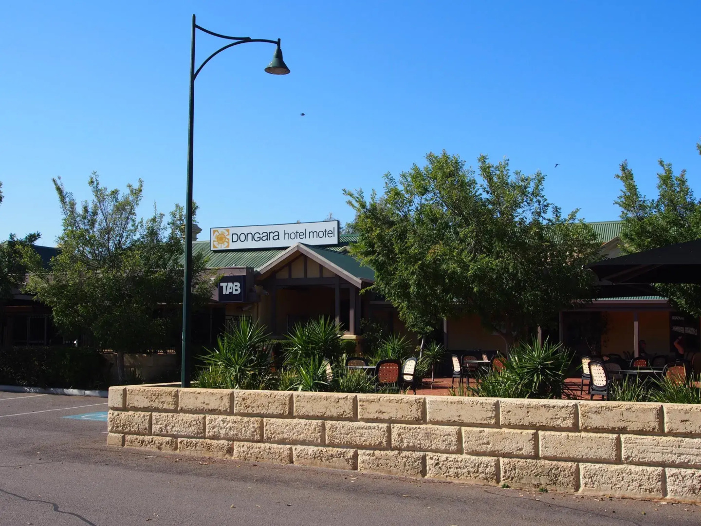 Dongara Hotel Motel