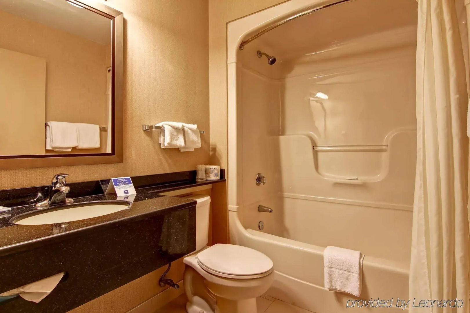 Comfort Inn East Scarborough