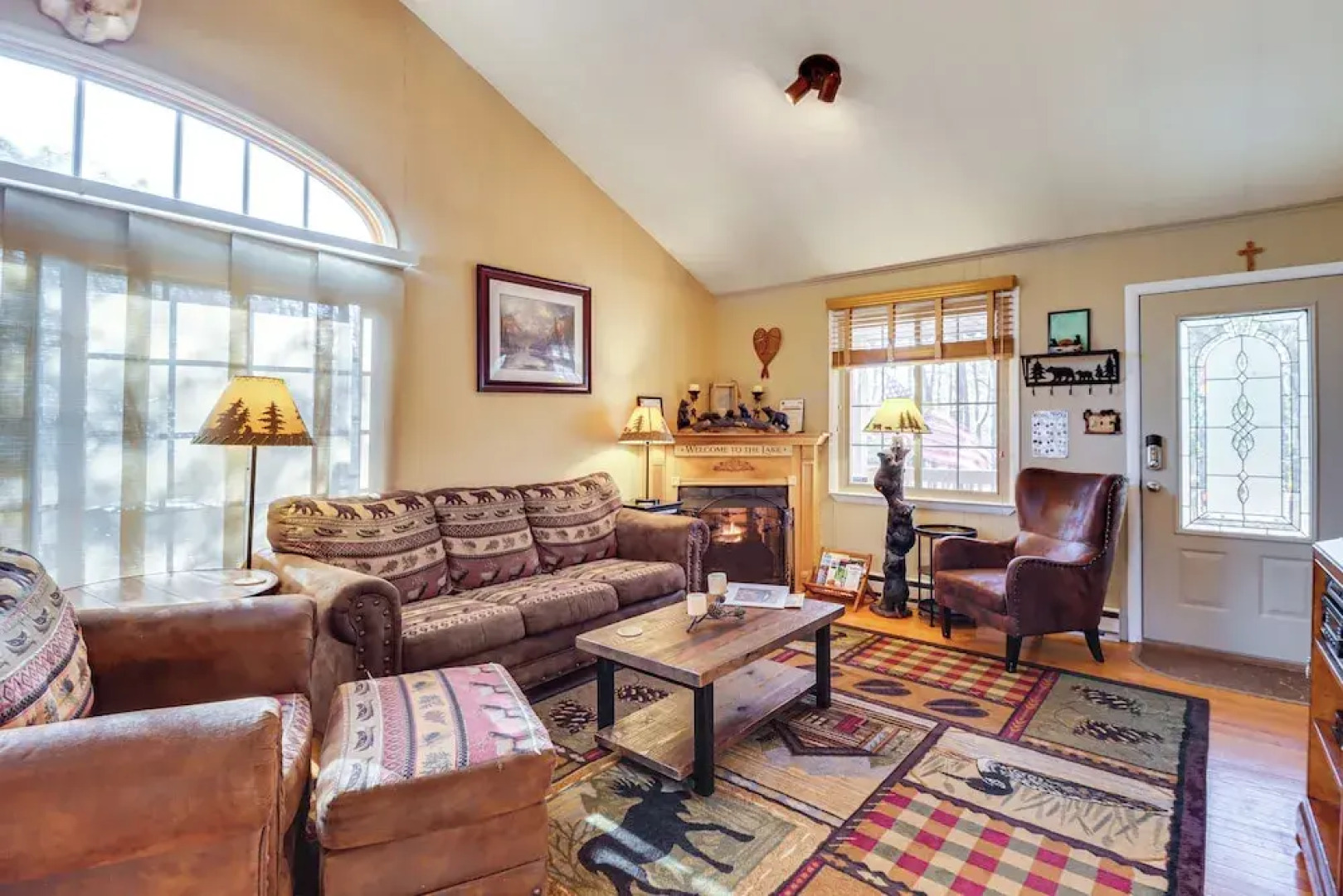 3 Mi to Big Boulder Mtn! Poconos Home w/ Game Room