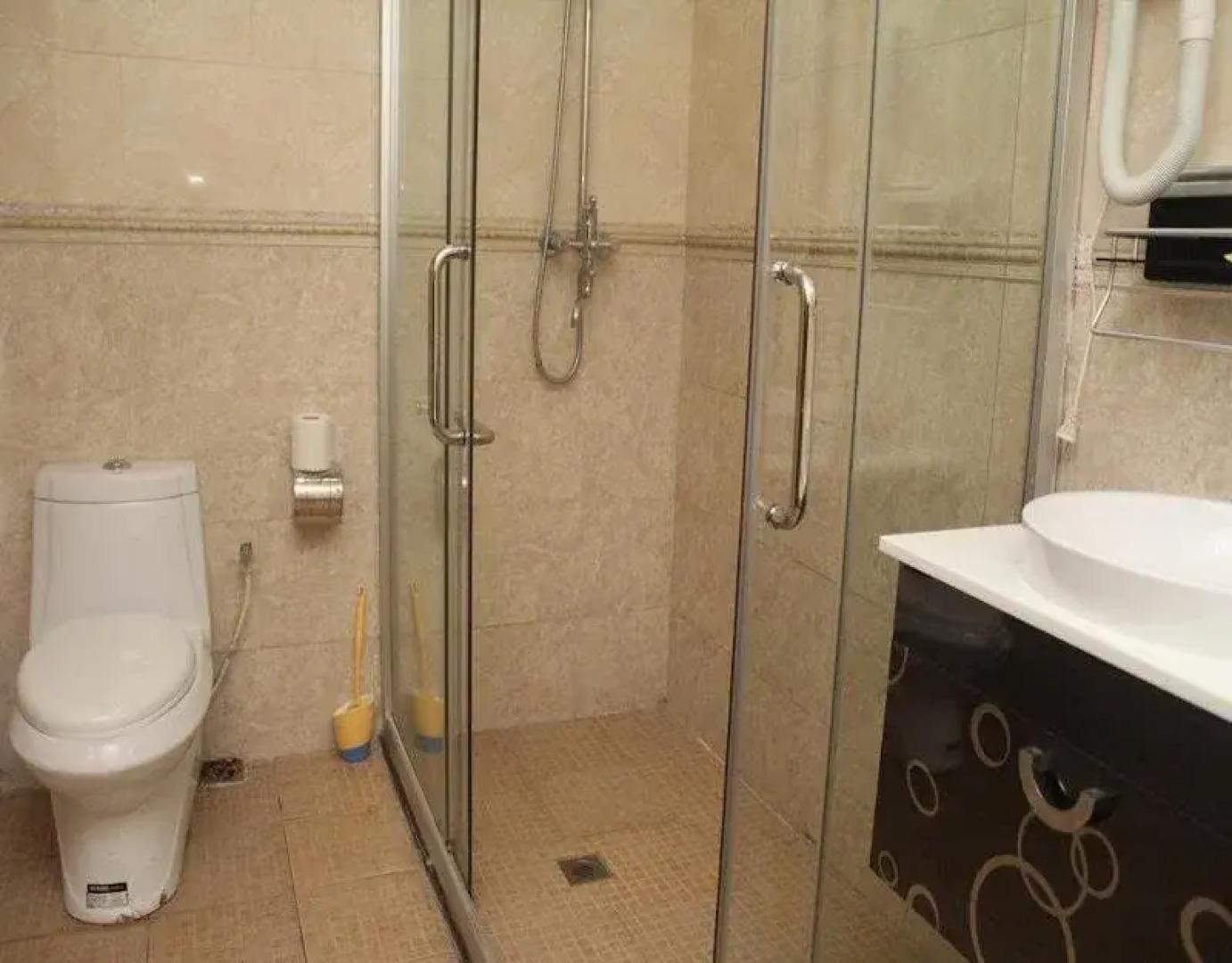 Carat 24 Business Hotel and Suites LTD