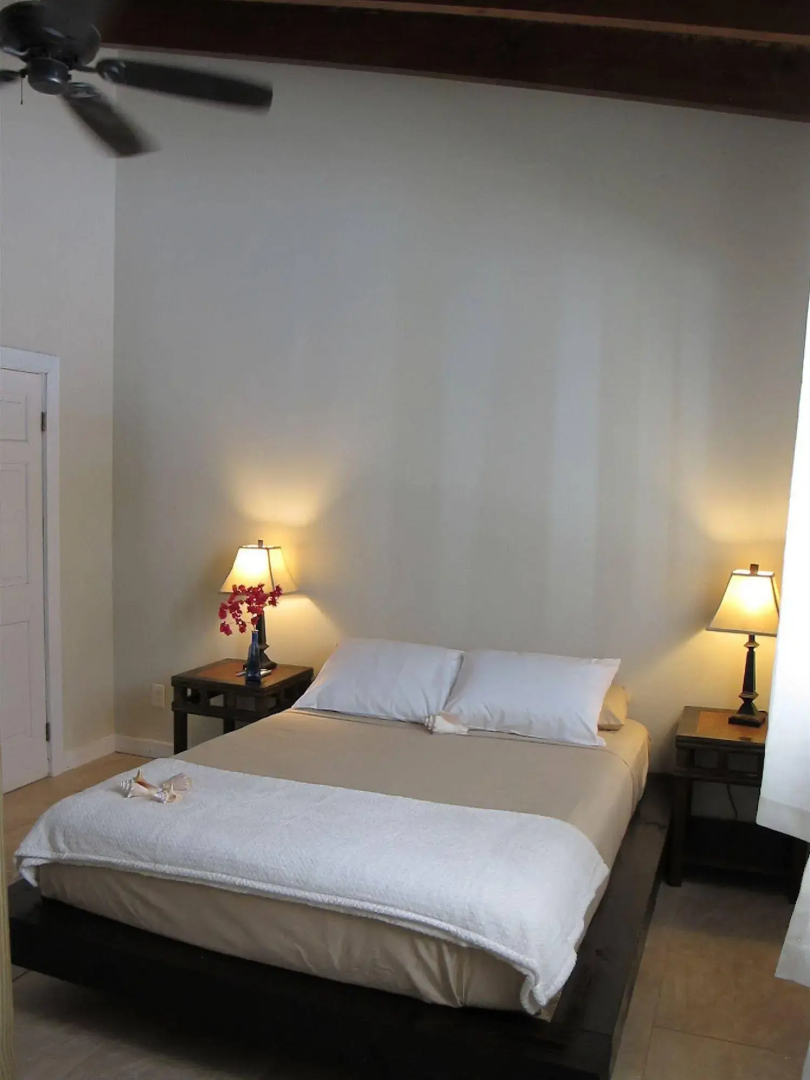 Two Sandals – A Boutique Hotel