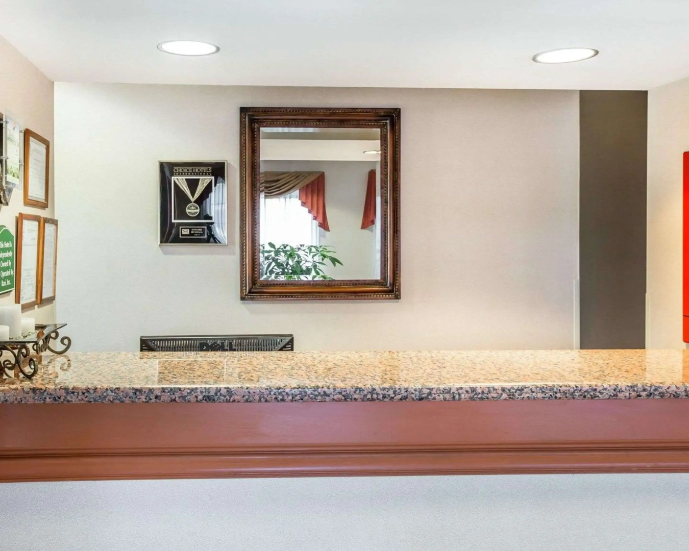 Econo Lodge Brunswick Travel Center