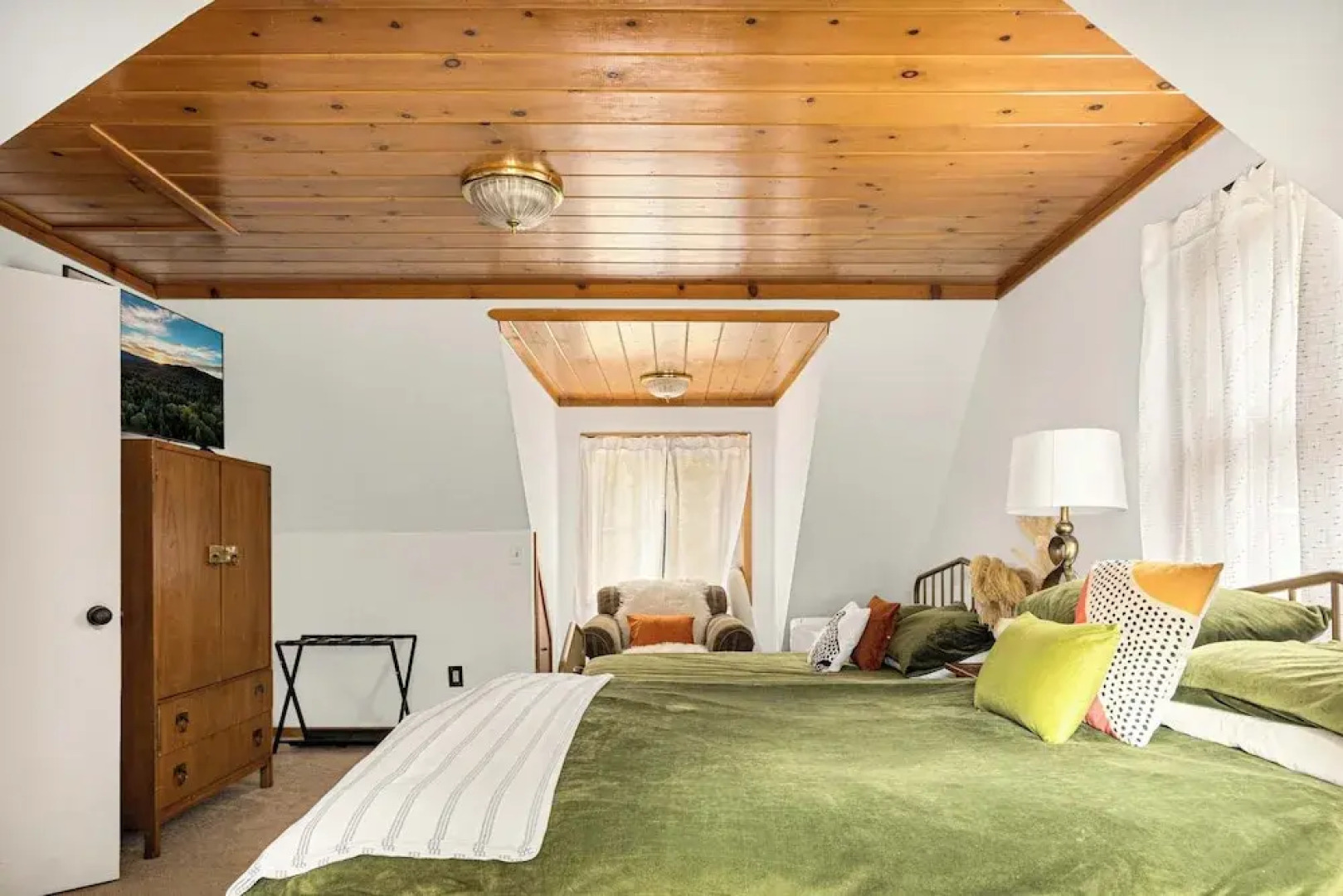 Pineland Getaway Serene Escape