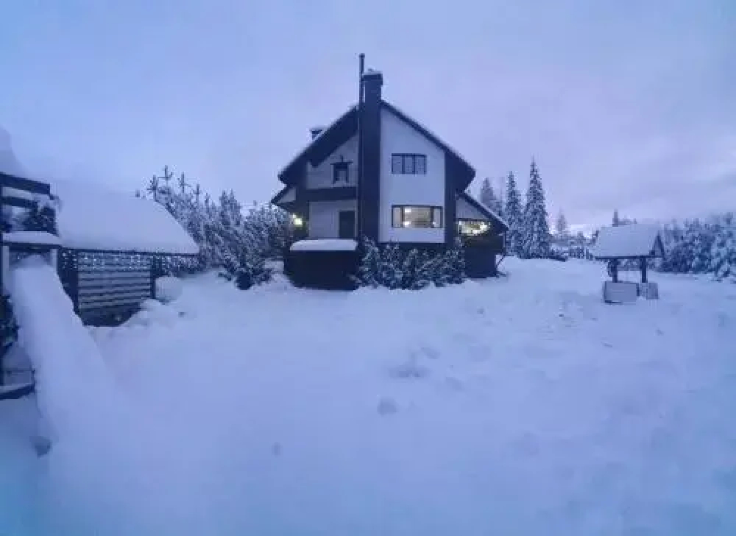 L-Khutor Cottage ?7
