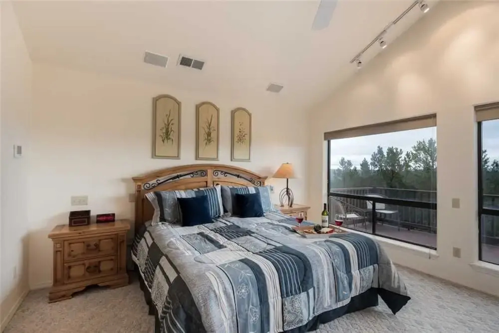 Awesome Views - Five Bedroom Cabin