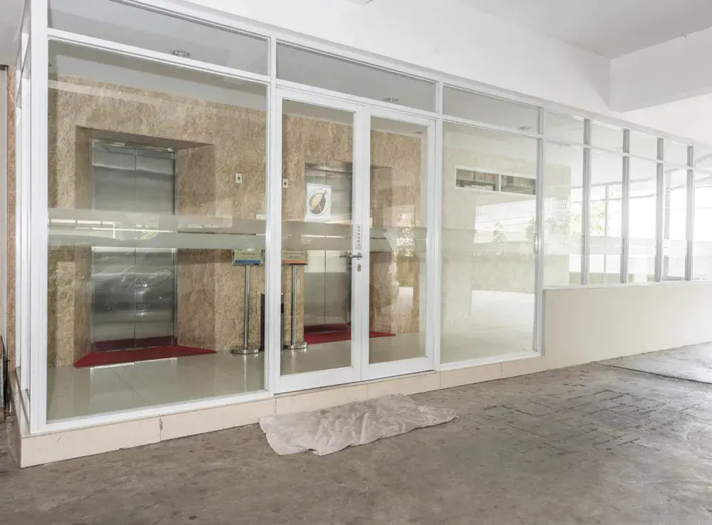 Airy Tengah Merdeka Barat 428 Pontianak