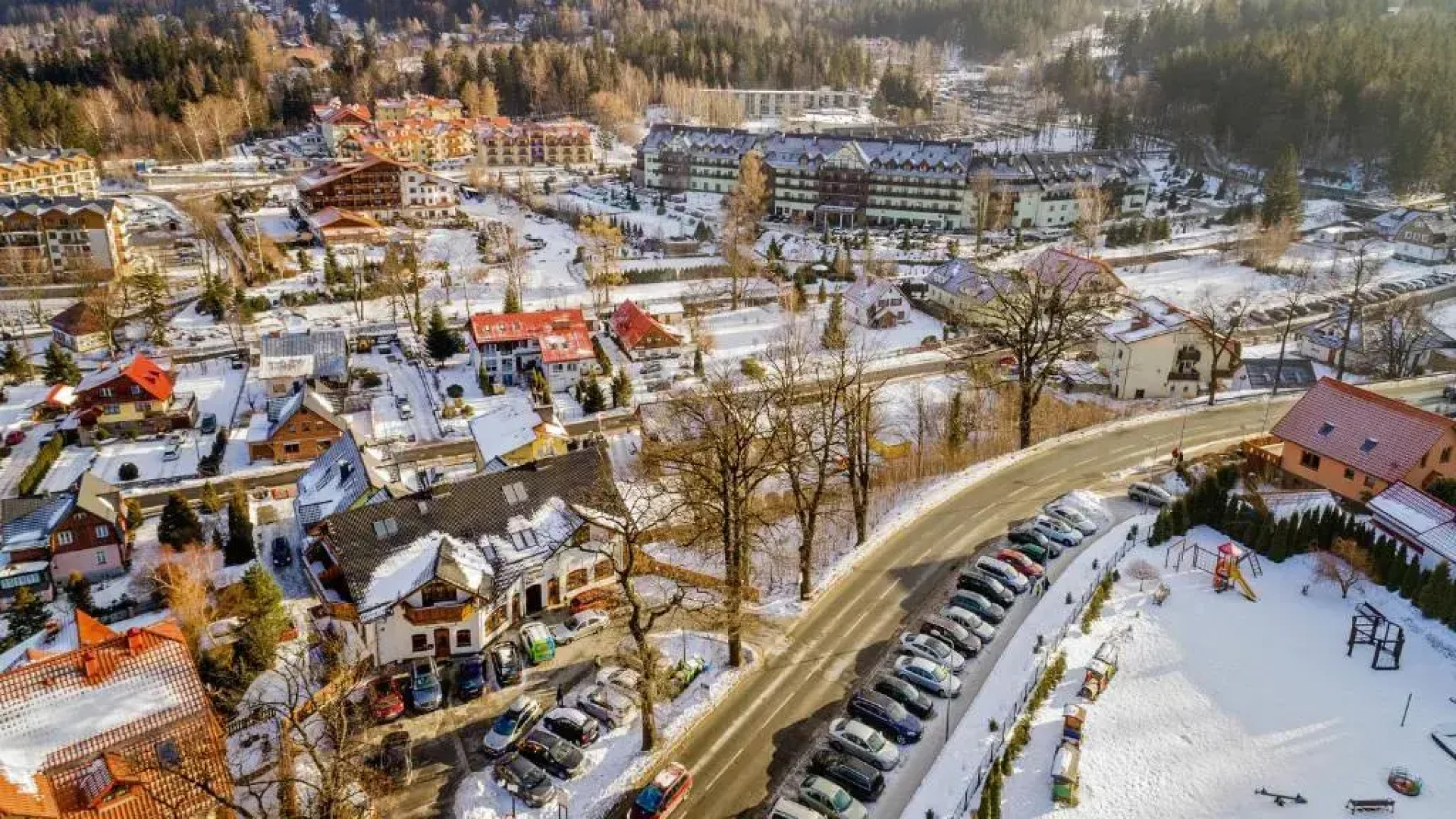 Sun & Snow Centrum Obrońców Pokoju