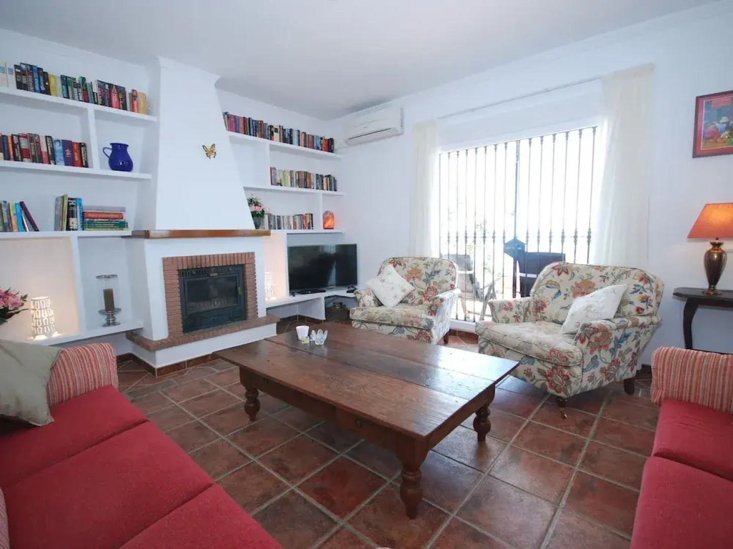 Impressive Villa With Private Swimming Pool in Arenas Spain