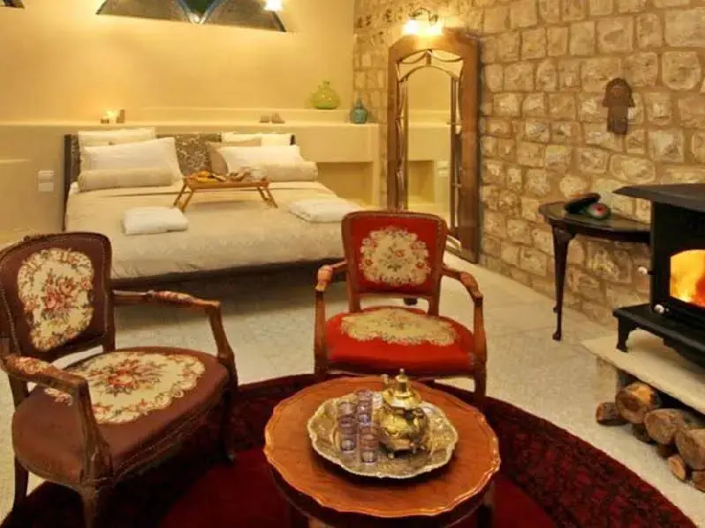 Beit Ha'Omanim Hotel