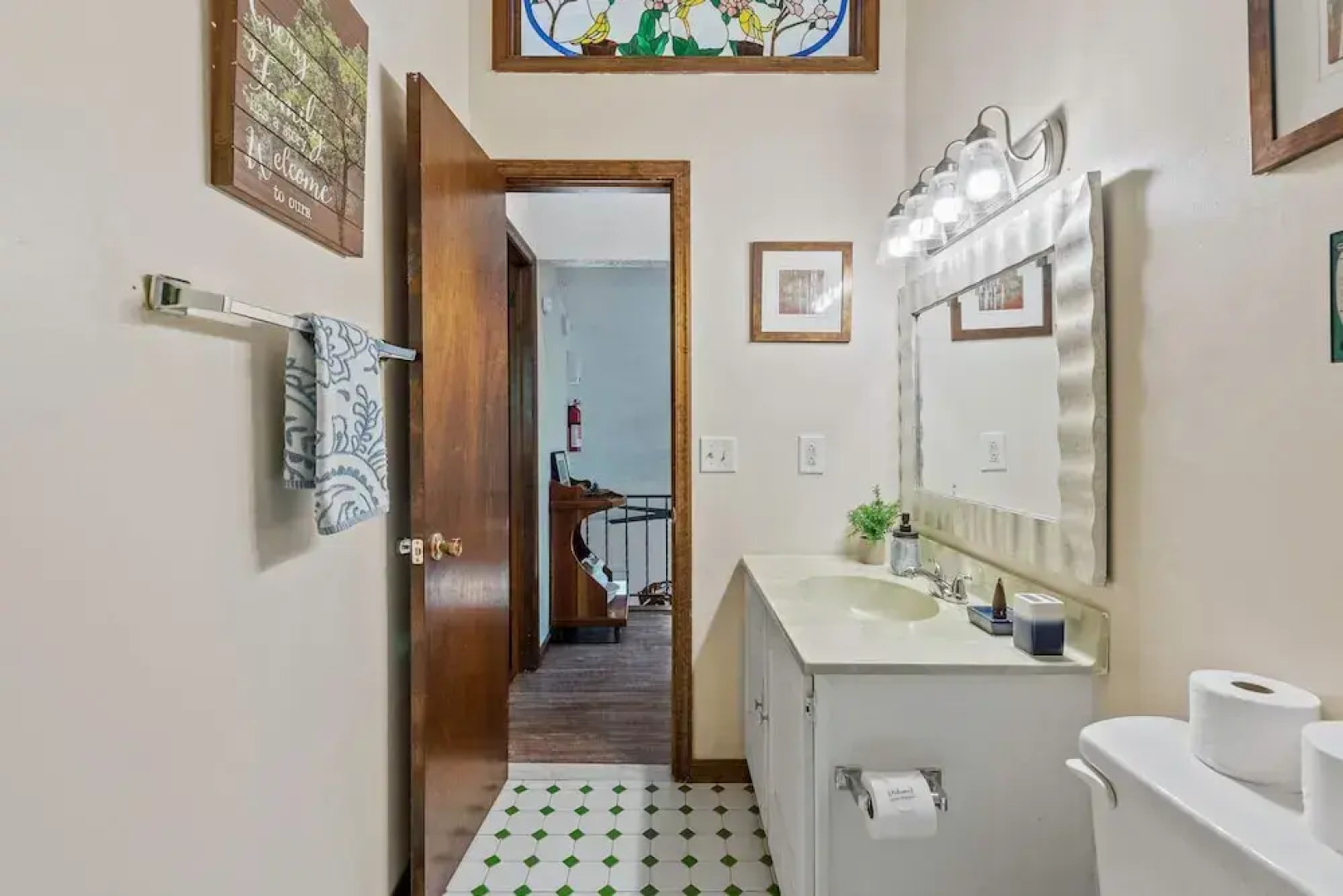 Mountain Must-have by Avantstay Indoor Hot Tub Game Room Fire Pit