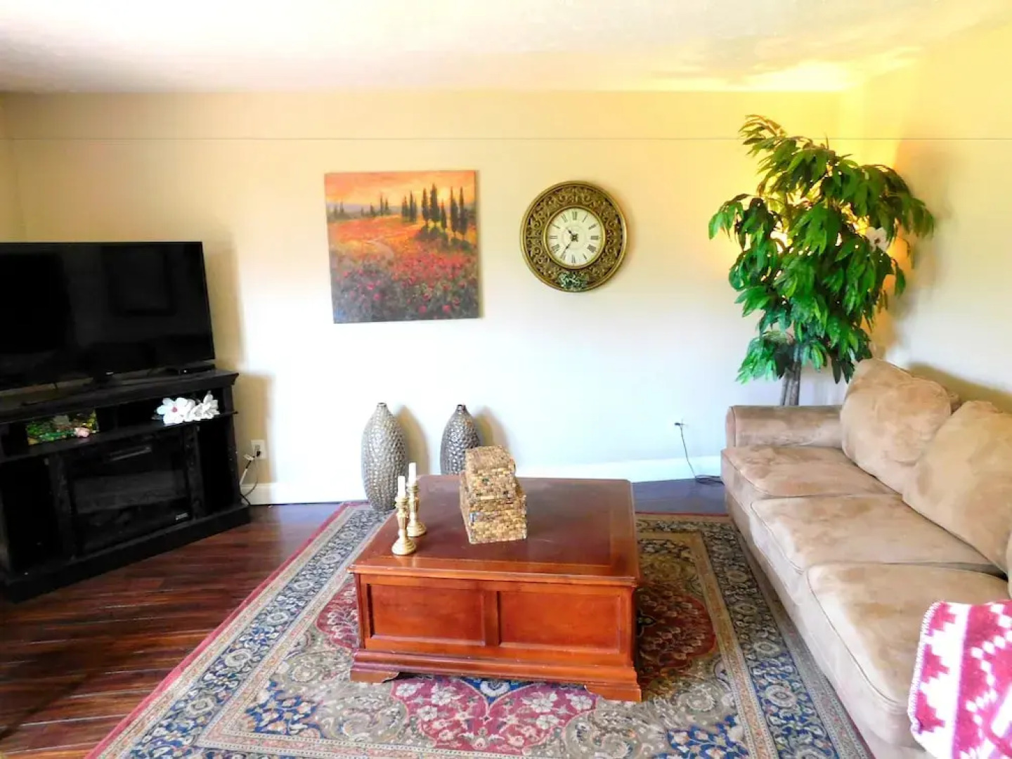 Evonne's Sharing House