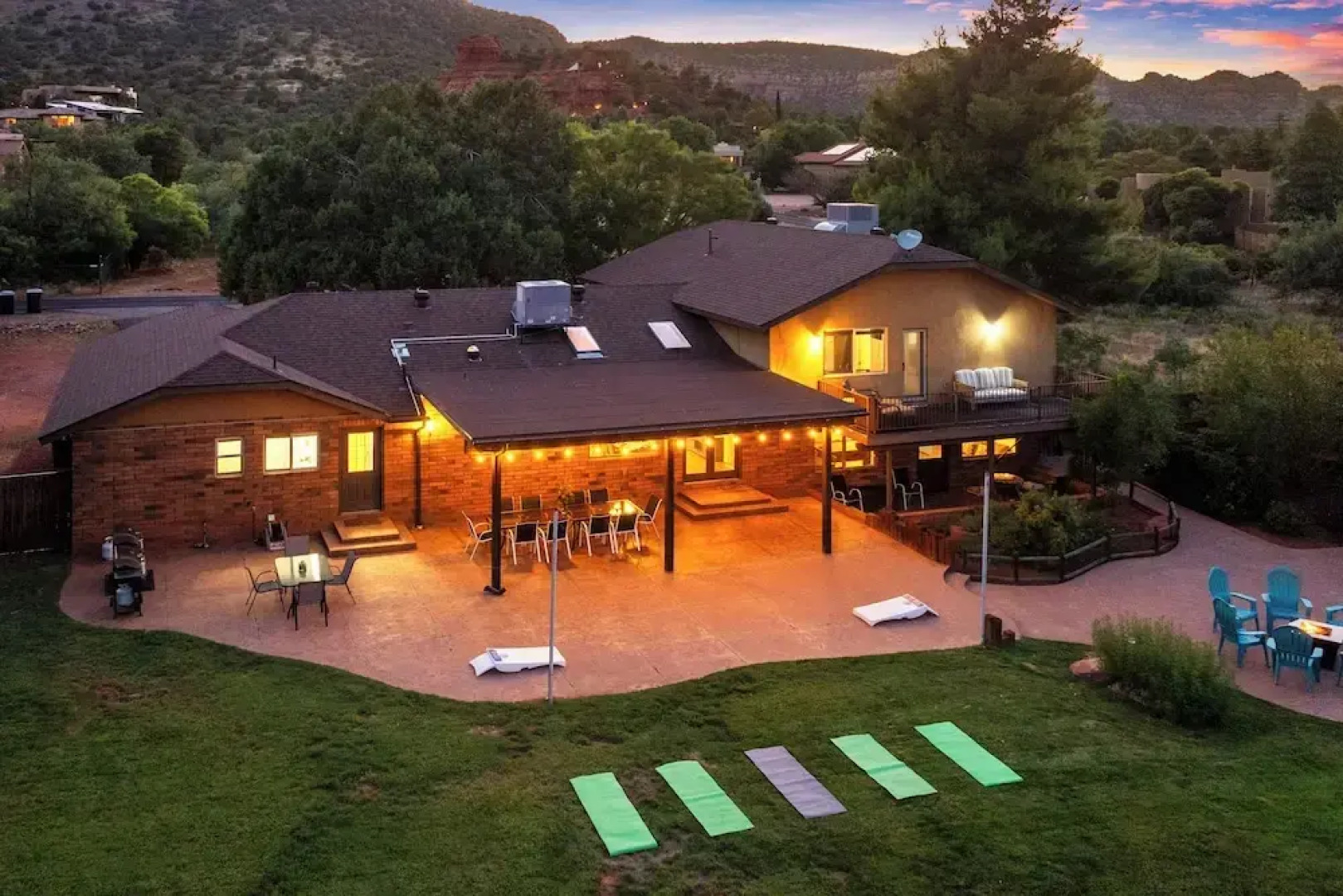 Castle Rock Views: Sedona Retreat w/ Hot Tub!