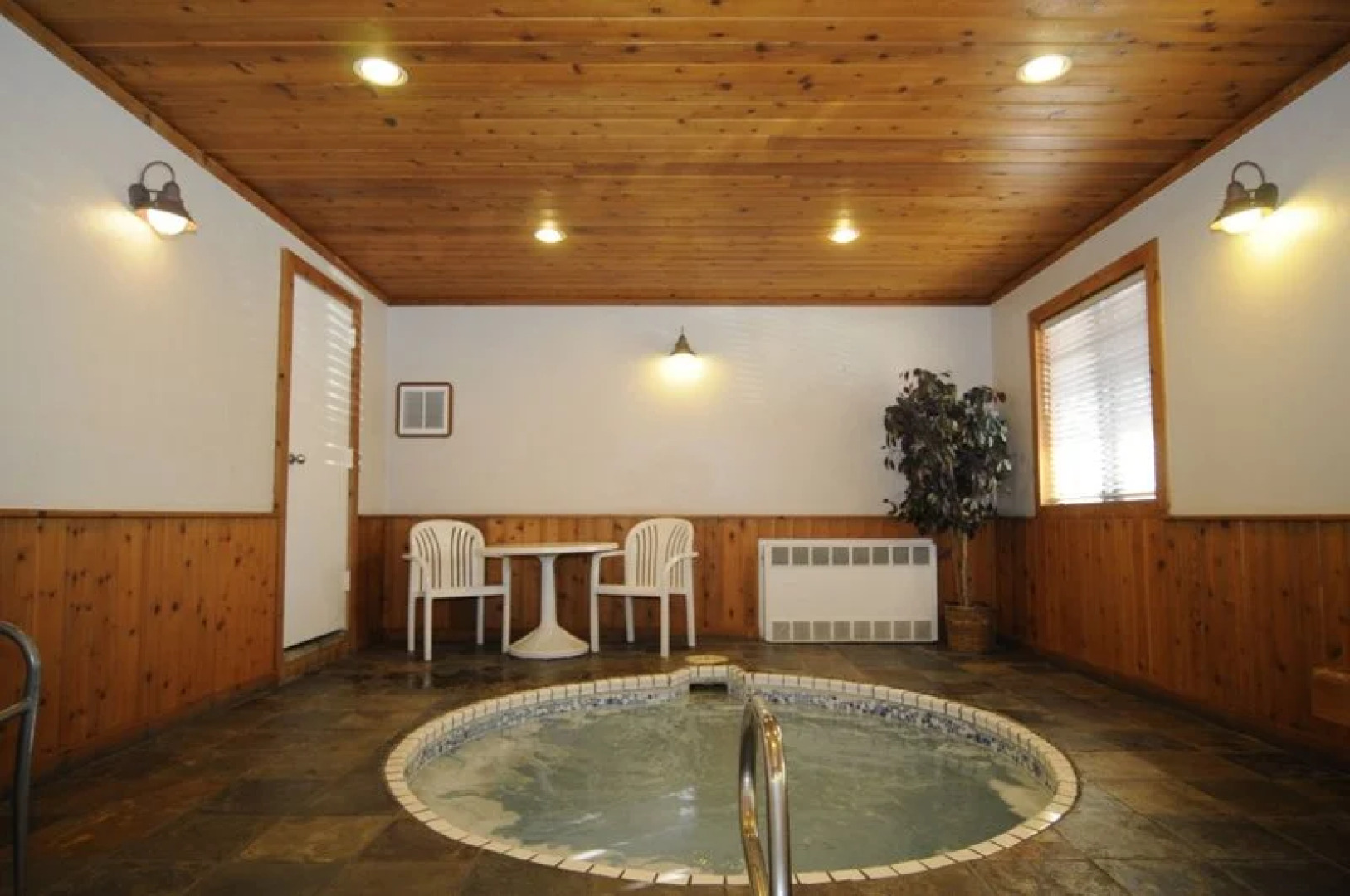 Best Western Golden Buff Lodge