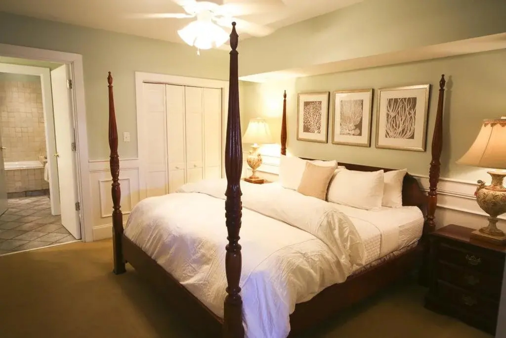 Meeting Street Suites