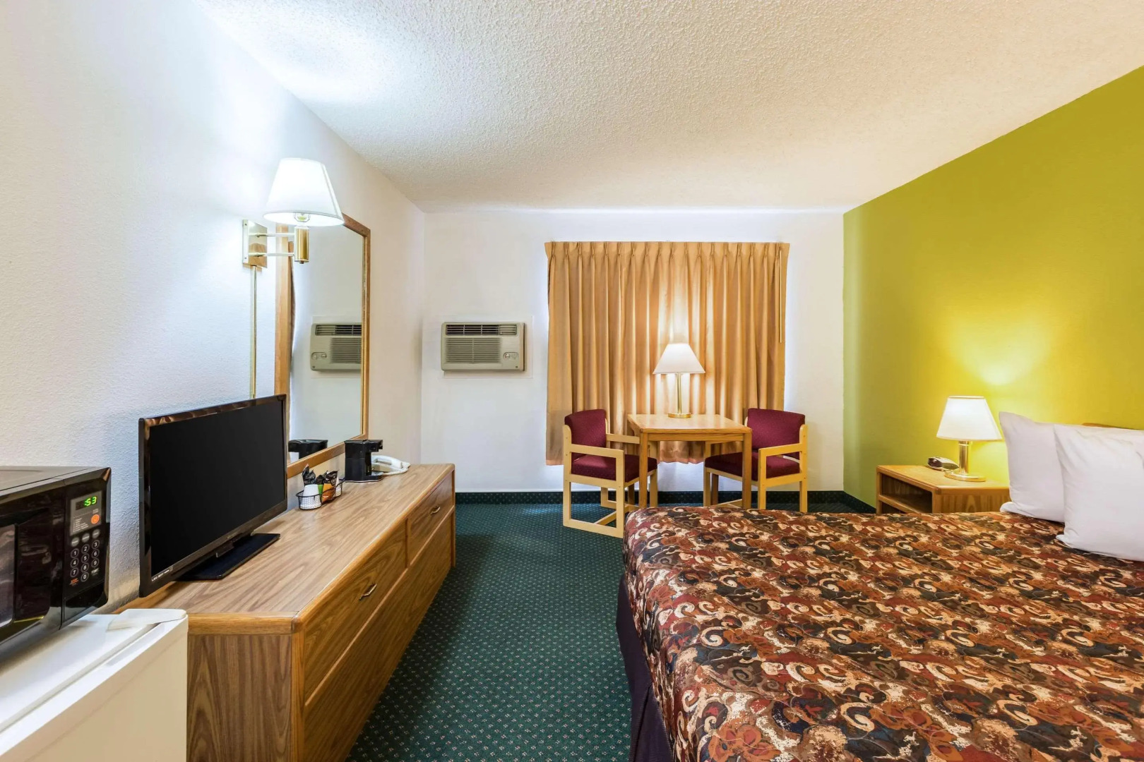 Super 8 by Wyndham Grand Island South